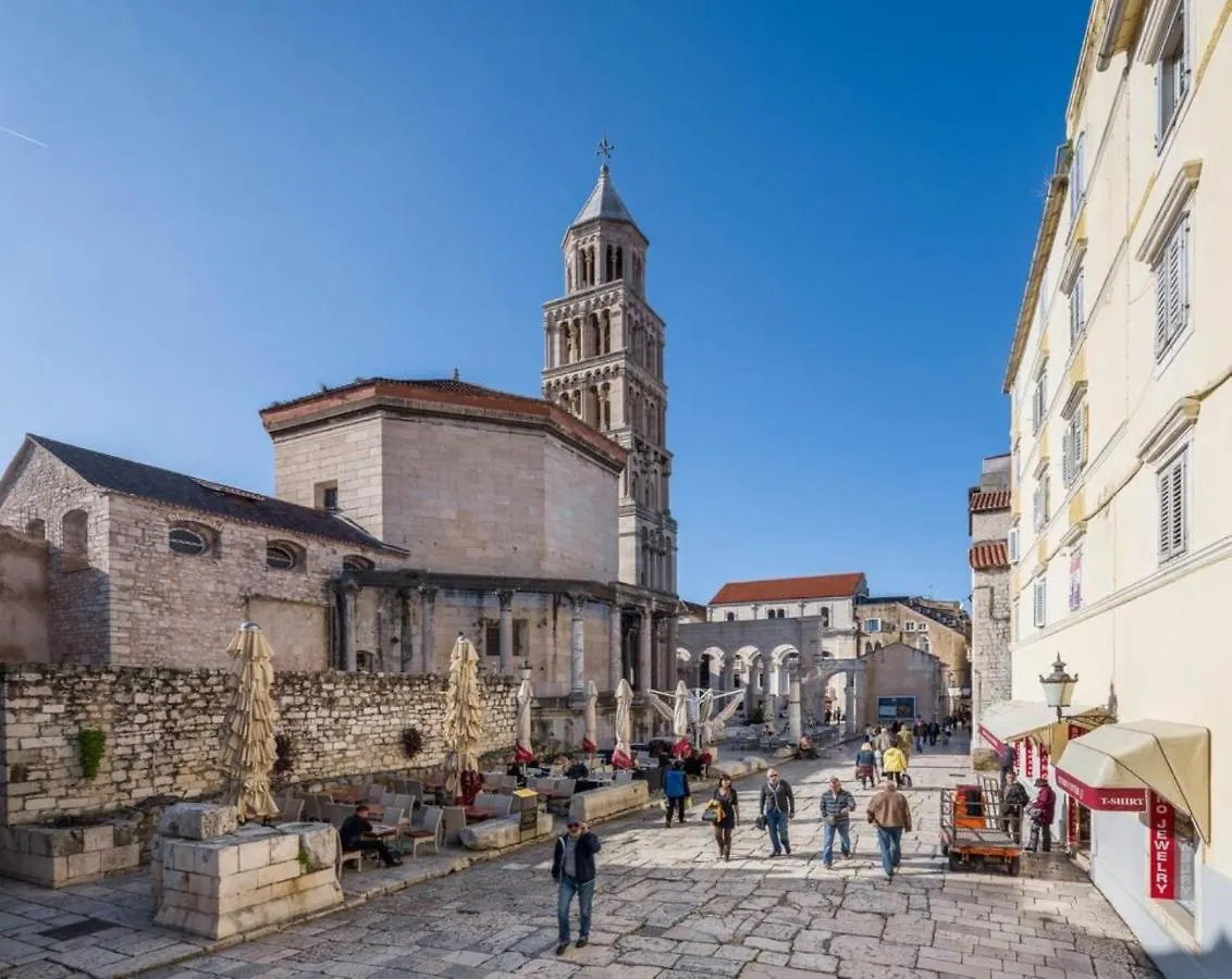 Impeccable 1-Bed Apartment In Center Of Split