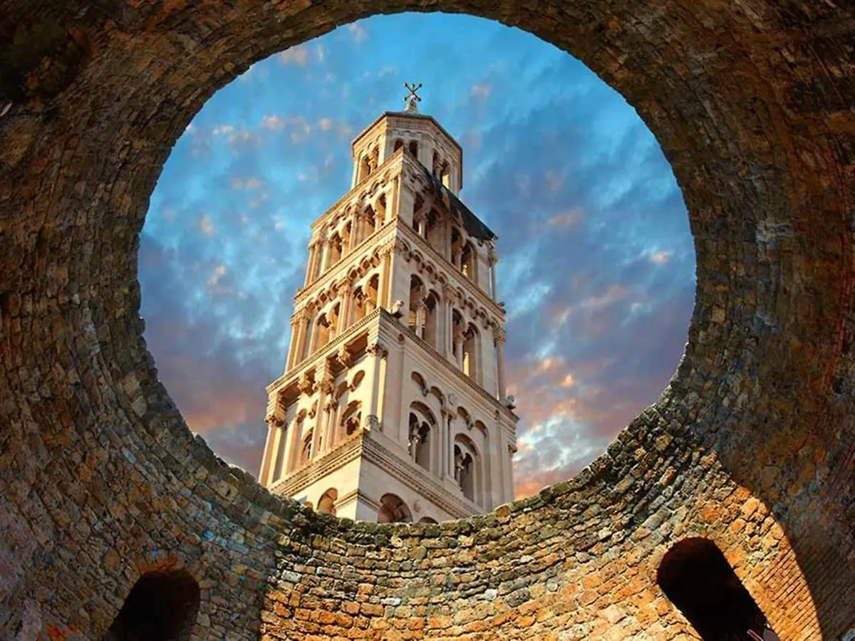 Impeccable 1-Bed Apartment In Center Of Split